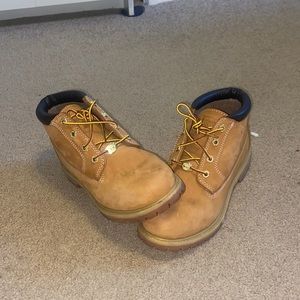 Women’s Size 8 Timberland Boots